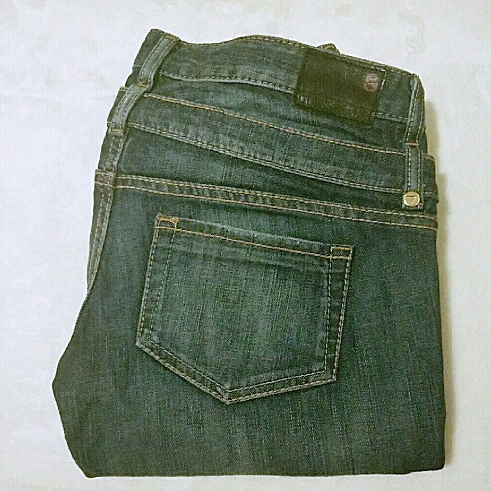 Guess Jeans Straight/Boot Cut Size 27